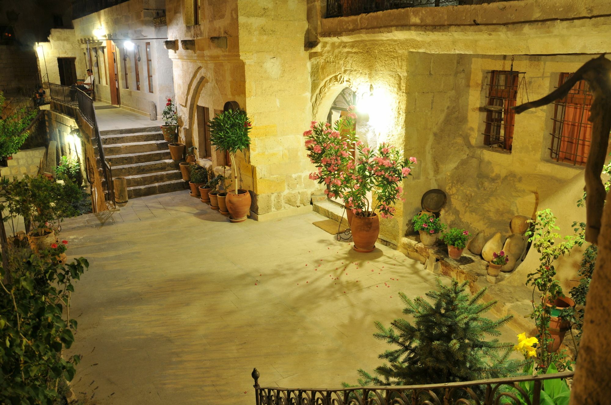 Amber Cave Suites Goreme Exterior photo